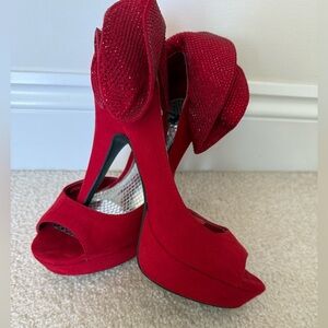 Giani Bernini Red Peep-Toe Heels
